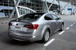 Kia-Cadenza-250x166.jpg