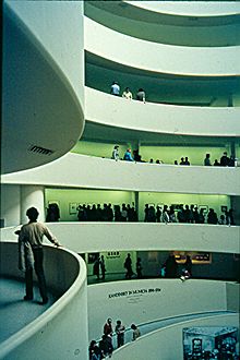 220px-Guggenheim-Interior.jpg