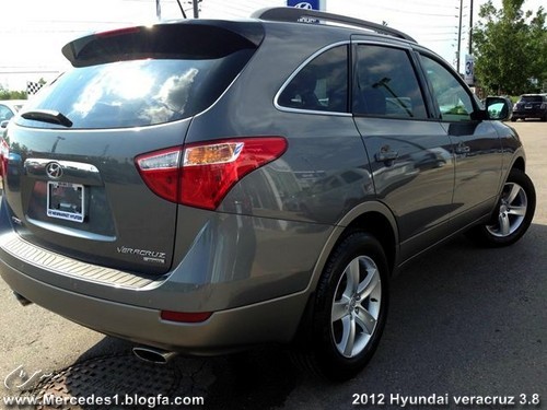 2012_Hyundai_Veracruz_Mercedes1_blogfa_c