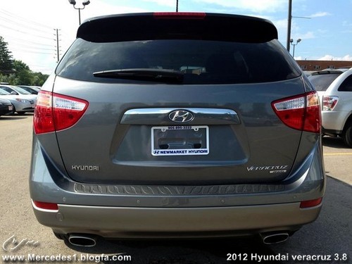 2012_Hyundai_Veracruz_Mercedes1_blogfa_c