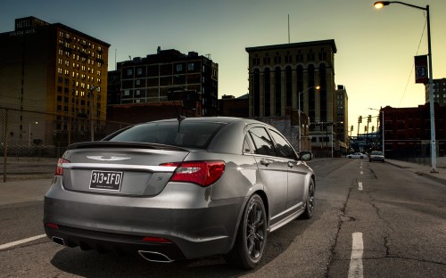 2013 Chrysler 200S Special Edition