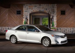 Toyota-Camry_2012-250x177.jpg